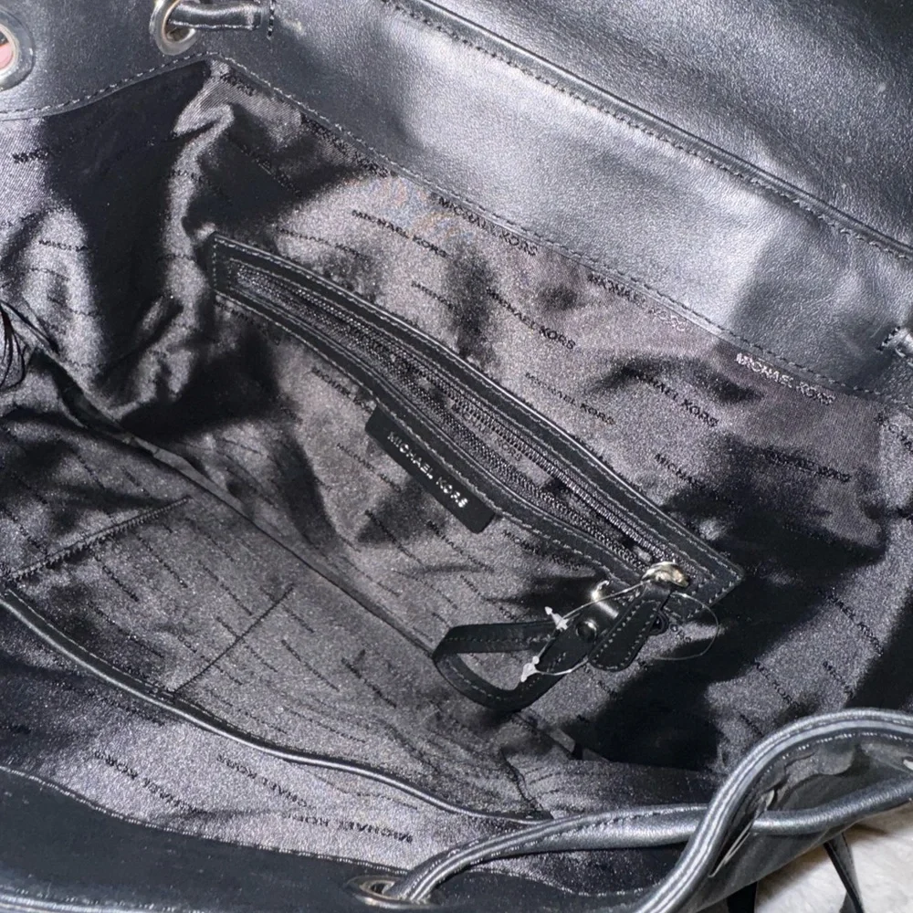 💘 MK backpack - Picture 4 of 6